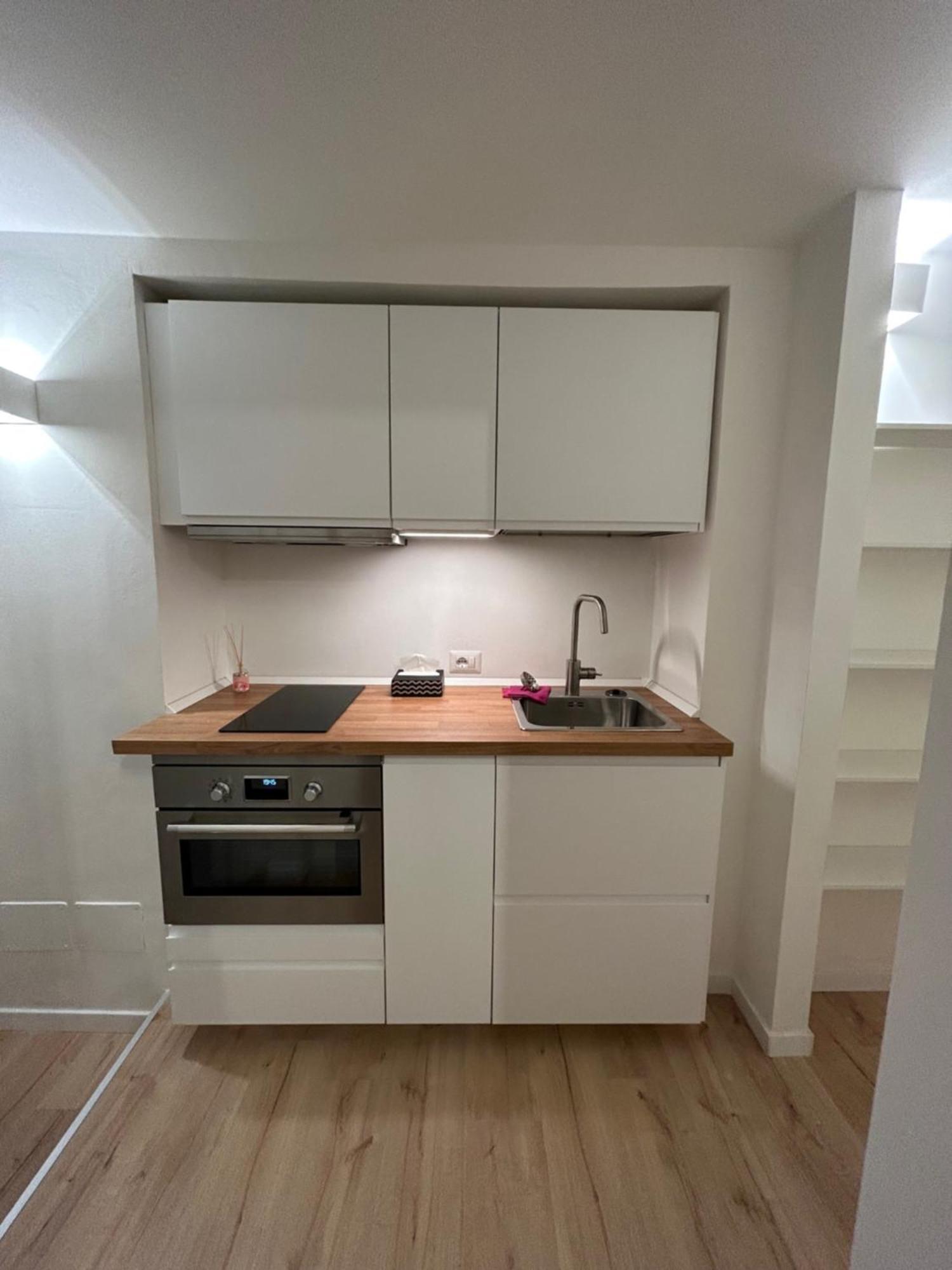 Studio Apartment Near Bocconi ミラノ エクステリア 写真
